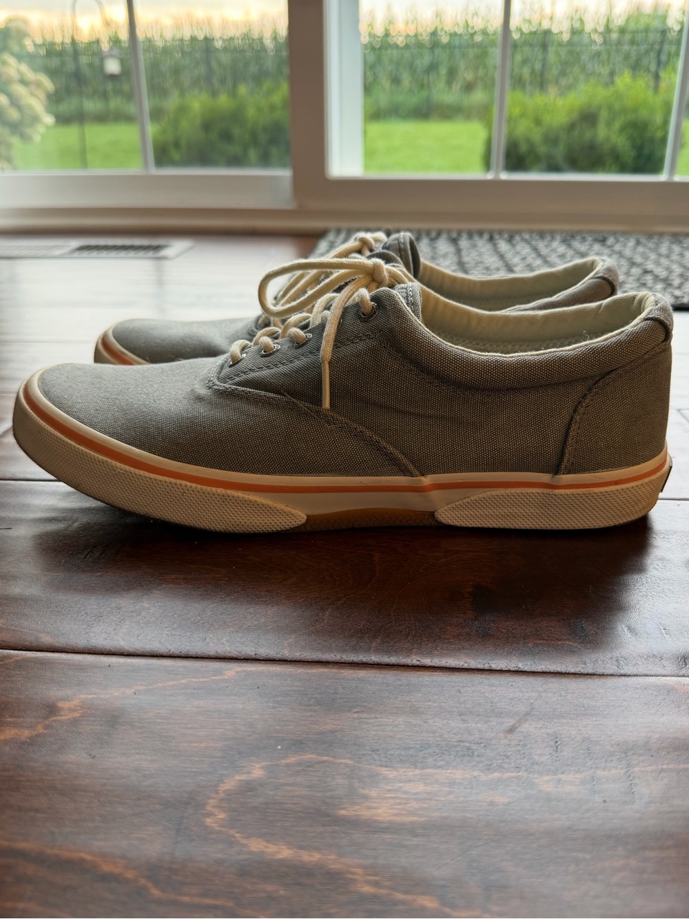 Sperry Men's Light Gray Canvas Lace-Up Boat Shoes - Picture 5 of 7